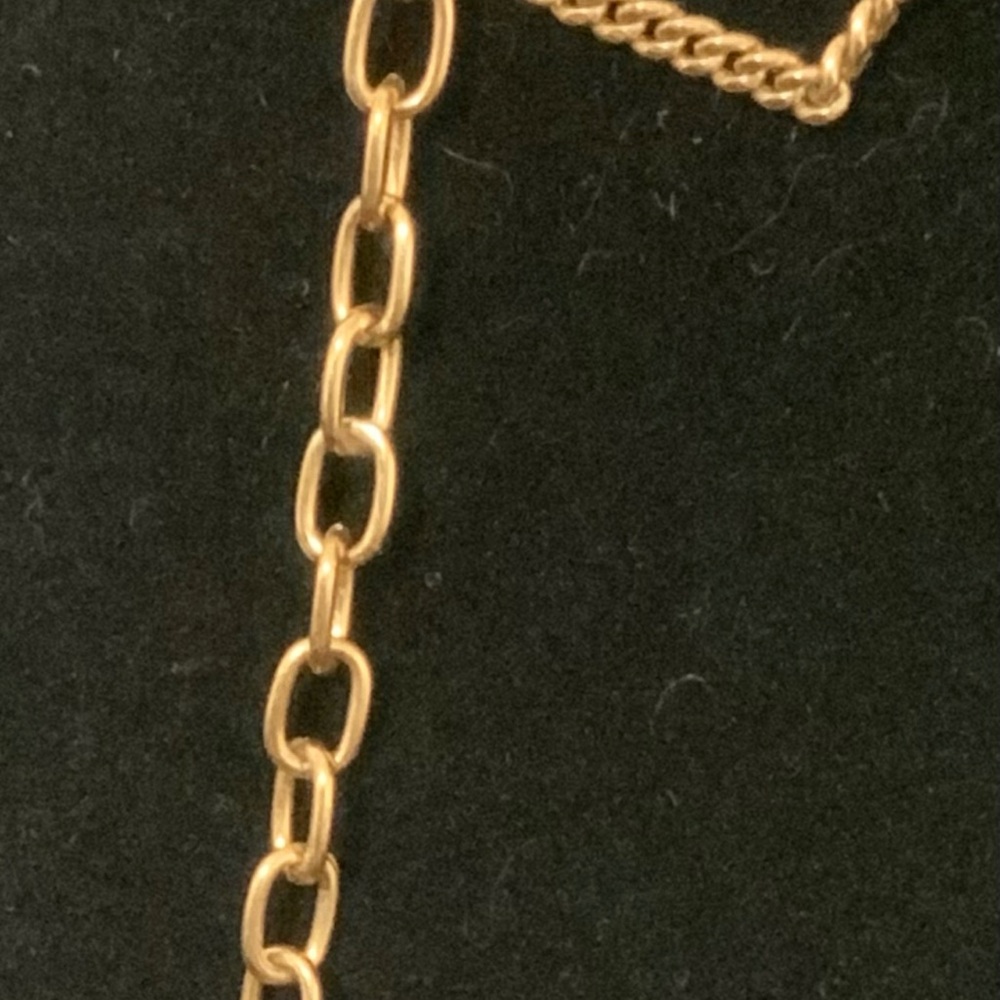 Nina Ricci Necklace. EUC - Picture 4 of 8